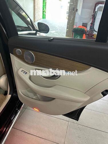 Mercedes Benz C Class 2015 C250 - 75000 km
