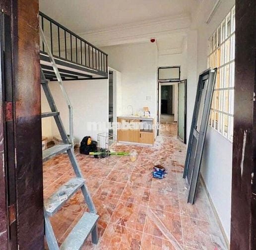 Phòng Trọ Gác Ban Công Đầy Đủ Nội Thất Trung Tâm Q7