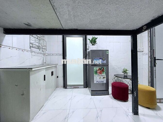 Cho thuê phòng trọ giá rẻ thuận tiện di chuyển Q1, Q2 ở Điện Biên phủ