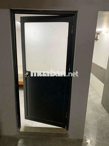 PHÒNG GIÁ RẺ- SẴN MÁY LẠNH- THÀNH CÔNG- 2TR5