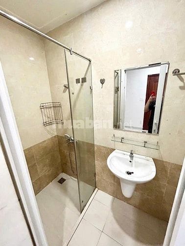 Bán nhà hẻm 12m đường Nguyễn Cảnh Dị, Quận Tân Bình, Hầm + 5 tầng
