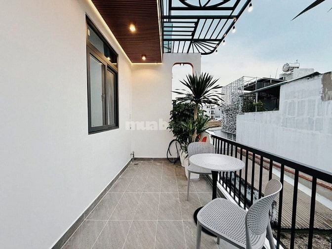 Nhà Giá Ngộp Hẻm Thành Thái p12, Quận 10 – Kinh Doanh , buôn bán