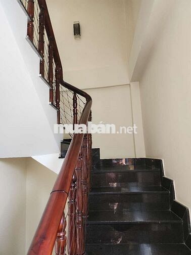 Nhà cho thuê Lý Thánh Tông (2PN 3WC) nội thất cơ bản, 10/10 nhận nhà
