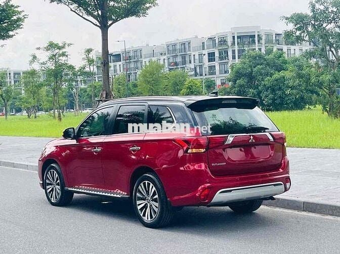 Mitsubishi Outlander 2022 2.0 CVT hơn 5 vạn km!