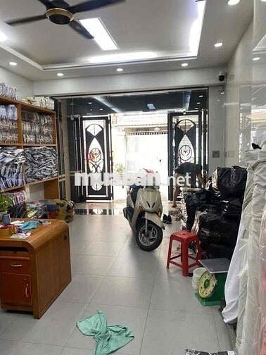 BÁN NHÀ LÝ THƯỜNG KIỆT NGAY CHỢ TÂN BÌNH 5 TẦNG BỀ THẾ 4,4 ❎ 17