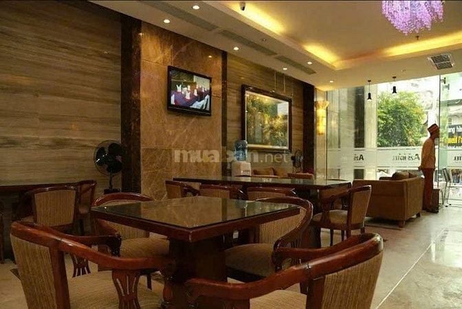 Bán khách sạn Nguyễn Trãi Quận 1, 235m², 1 hầm 8 tầng, giá 270 tỷ