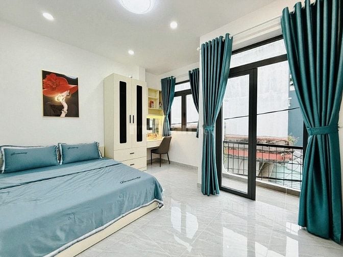 Nhà Giá Ngộp Hẻm Thành Thái p12, Quận 10 – Kinh Doanh , buôn bán