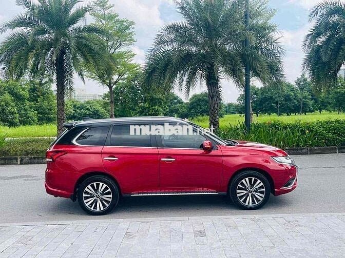 Mitsubishi Outlander 2022 2.0 CVT hơn 5 vạn km!