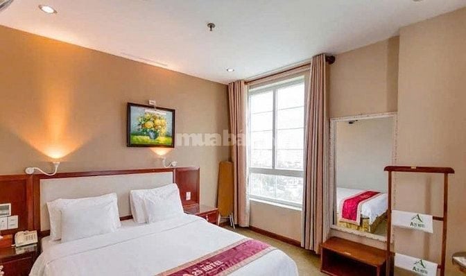 Bán khách sạn Nguyễn Trãi Quận 1, 235m², 1 hầm 8 tầng, giá 270 tỷ
