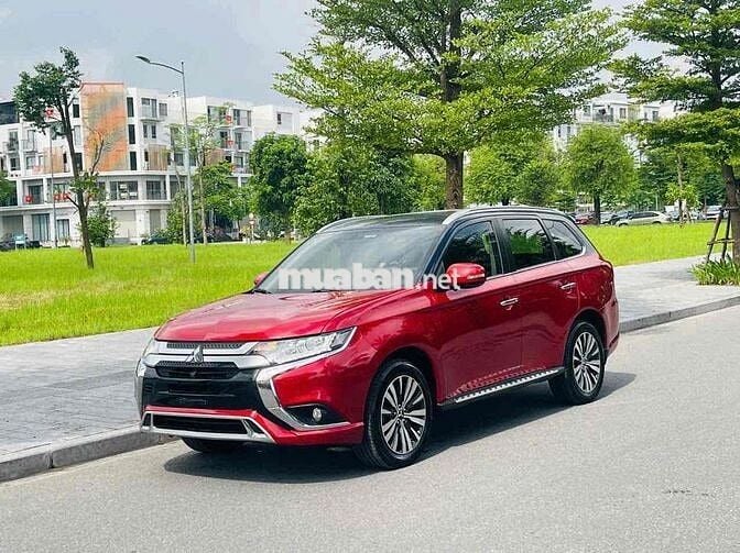 Mitsubishi Outlander 2022 2.0 CVT hơn 5 vạn km!