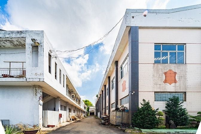 Chính chủ gửi bán gấp nhà xưởng MT trong khu công nghiệp Vĩnh Lộc 