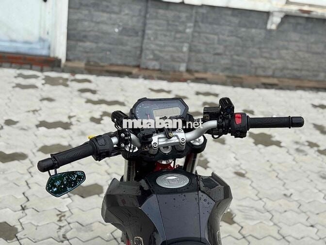 xe moto benelli TNT 125 cần bán