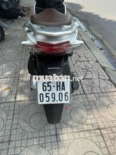 cần bán vison đời 2024 odo 6 nghìn( có bán góp)