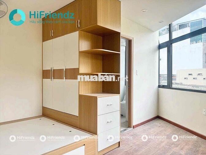 CHO THUÊ CĂN HỘ CÓ BAN CÔNG RỘNG Ở GẦN QUẬN 1 BÌNH THẠNH FULL NỘI THẤT