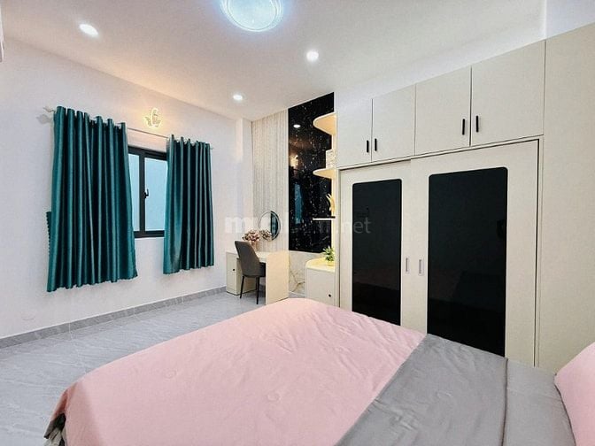 Nhà Giá Ngộp Hẻm Thành Thái p12, Quận 10 – Kinh Doanh , buôn bán