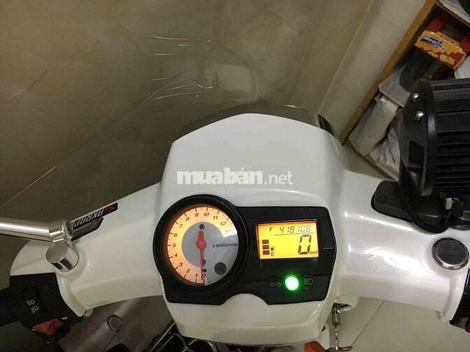 Honda Dream kiểng Cọp màu Trắng Sport, 2 thắng đĩa