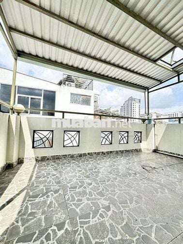 2 mặt tiền hẻm 4m Cao Thắng Phú Nhuận 5 tầng nhà cũ tiện xây mới