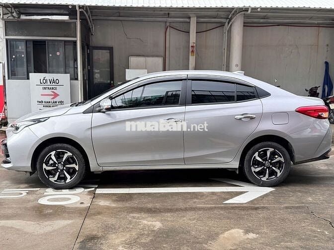 Toyota Vios G CVT - 2024 số tự động màu bạc