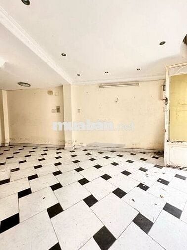 2 mặt tiền hẻm 4m Cao Thắng Phú Nhuận 5 tầng nhà cũ tiện xây mới