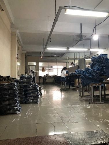 Cho thuê GẤP xưởng 1200m2 giá CỰC TỐT hẻm 10m đường Trịnh Đình Trọng