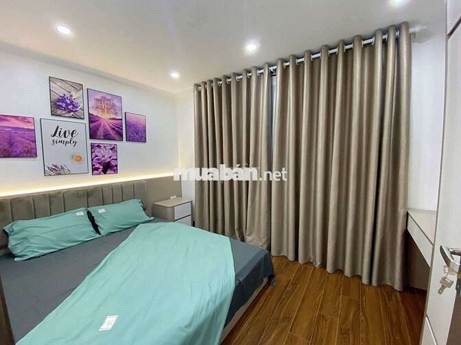 Bán Tập thể Phố Đội Cấn - Nhà đẹp Full nội thất - Giá 3.8 tỷ - 65m2