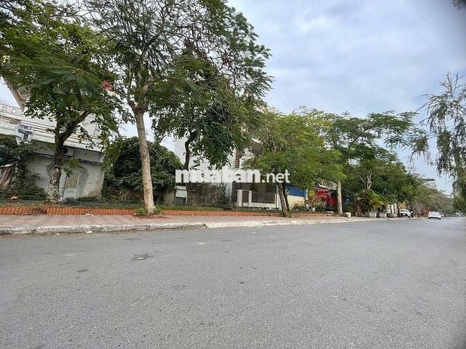 CƠ HỘI VÀNG – BÁN NHÀ 2 MẶT TIỀN, VIEW HỒ ĐẦM BÉT SIÊU ĐẸP – NAM ĐỊNH🔥