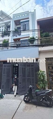 Bán gấp nhà 3 tầng, Bình Thành - Hẻm xe tải, giá sốc chỉ nhỉnh 5 tỷ .
