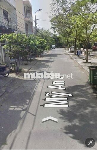 Bán nhà 3 tầng mới 4 phòng ngủ khu Mỹ An, Đà Nẵng gần bờ sông Hàn