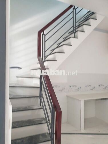 Bán căn nhà ở tiện ích 4x8 ngay Trần Văn Mười, Xuân Thới Đông, Hóc Môn
