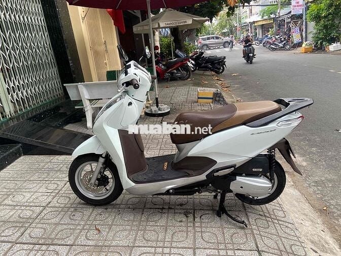 lead125