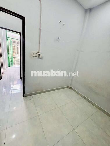 Nhà Nhỏ 2 PN gần Chợ Hạnh Thông Tây