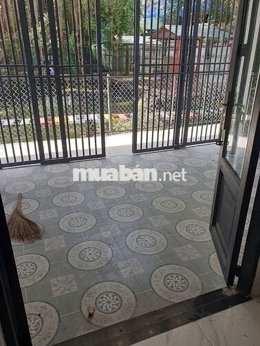 Bán căn nhà ở tiện ích 4x8 ngay Trần Văn Mười, Xuân Thới Đông, Hóc Môn
