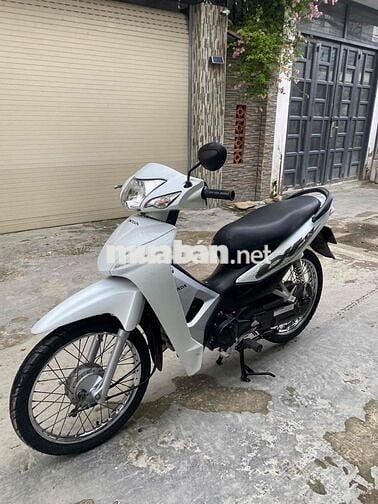 em cần bán wave A110.2019 bstp xe còn nguyên zin