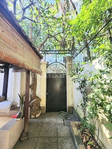 BIỆT THỰ HỒ BƠI SÂN VƯỜN - 12A1 NTMK - CAFE, NHÀ HÀNG, LƯU TRÚ