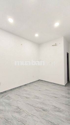 Hàng hiếm còn sót lại 1 căn 2 lầu chỉ 2.2tỷ tại Bình Dương dtsd 240m2