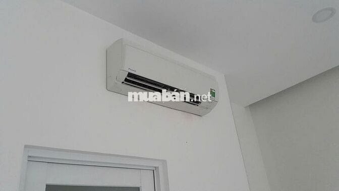 154/17 Cho thuê phòng đẹp, ban cong toilet riêng 27m2 P15 TB