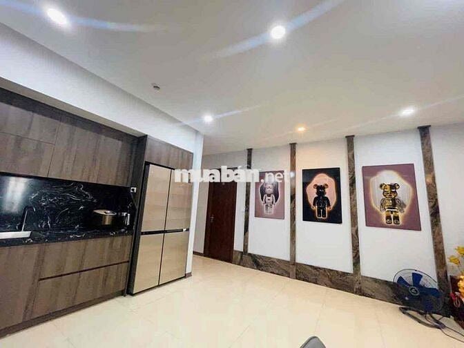 CC HPC landmark 105 Tố Hữu, căn góc 143m 4ngủ,full nội thất,an sinh