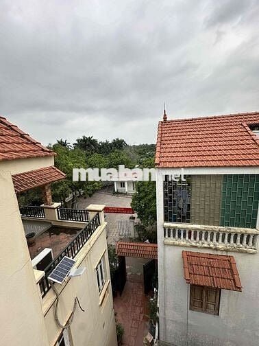 CẦN BÁN NHÀ 4 TẦNG MẶT PHỐ BẮC CẦU . 4 PHÒNG NGỦ VIEW THOÁNG CỔ LOA