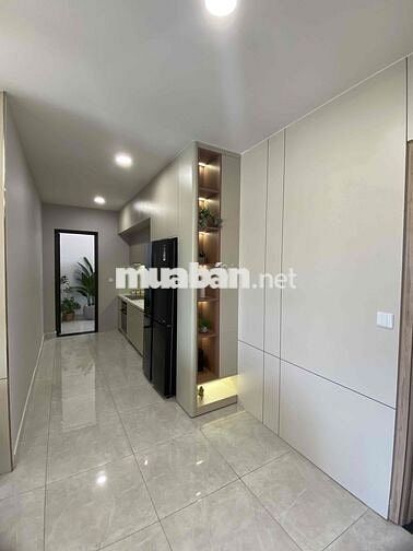 Cần bán căn hộ 2 phòng ngủ 72m2 view đẹp