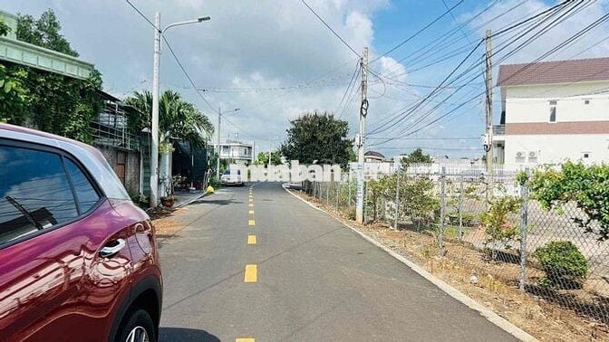 🌈🌈🌈2 lô diện tích nhà vườn liền kề - Cao Văn Ngọc- Thị Trấn Đất Đỏ-BRV
