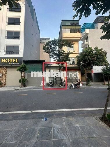 40m2 Ngay Sát Mặt Cổ Linh, Ô Tô Tránh Vỉa Hè View Khuôn Viên Trường