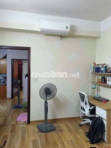 Bán căn hộ CT2B Thạch Bàn 75m² – Giá hơn 4 tỷ xíu, an ninh tuyệt đối