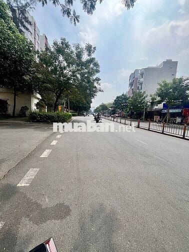 CHo thuê nhà mặt tiền đường Phạm văn chiêu 4x30m 2L