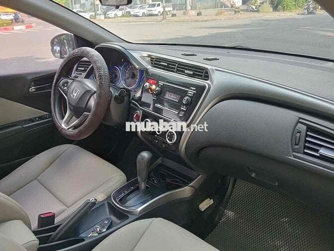 Honda City 2016 1.5 CVT - 180000 km