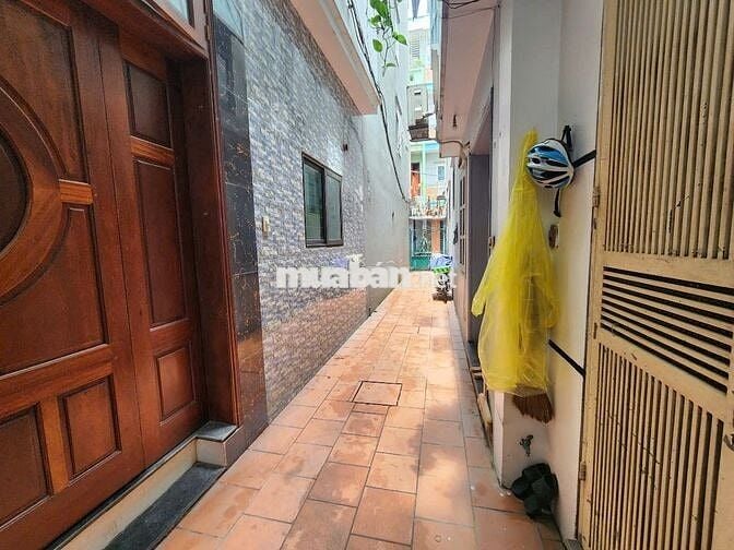 [CHÍNH CHỦ] - Bán nhà khu Ngọc Thụy, giá 6,6 tỷ, nhà dân xây về ở ngay