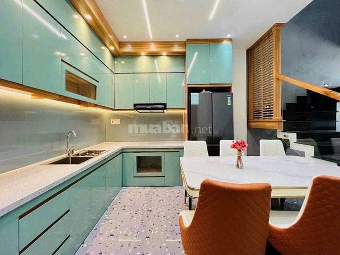 Nhà xinh giá mềm Nguyễn Thiện Thuật, Q3 80m2 giá ngộp còn 4,55 tỷ