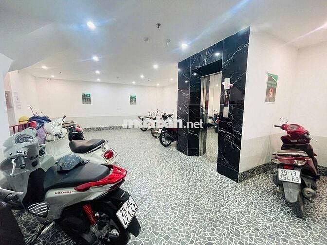 CHÍNH CHỦ CẦN BÁN GẤP, TÒA CCMN TRẦN CUNG, DÒNG TIỀN 100TR/ THÁNG