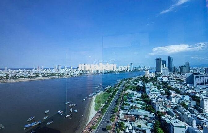 Căn hộ 2PN view sông Hàn, tầng cao, full nội thất – dọn vào ở ngay!