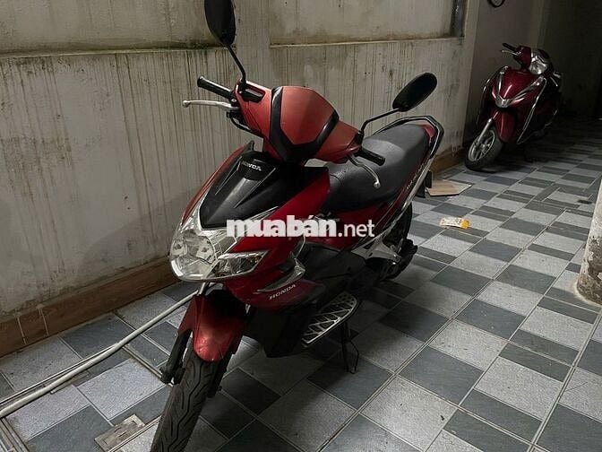 CHÍNH CHỦ GIAO BÁN XE AIR BLADE ĐỎ HÀ NỘI
