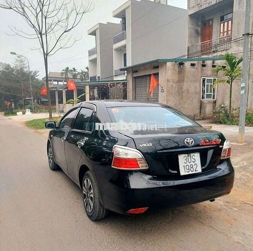 Cần bán Vios gia đình